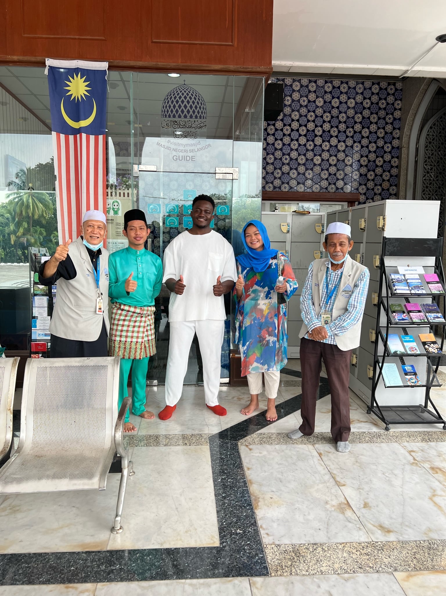 Second trip to Malaysia with family selfie